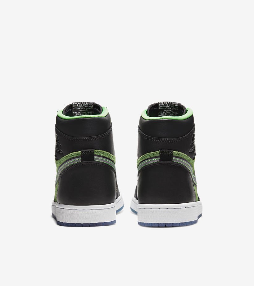 Official images of the upcoming Jordan 1 High Zoom ‘Black/Rage Green’ 📷 via @soleheatonfeet