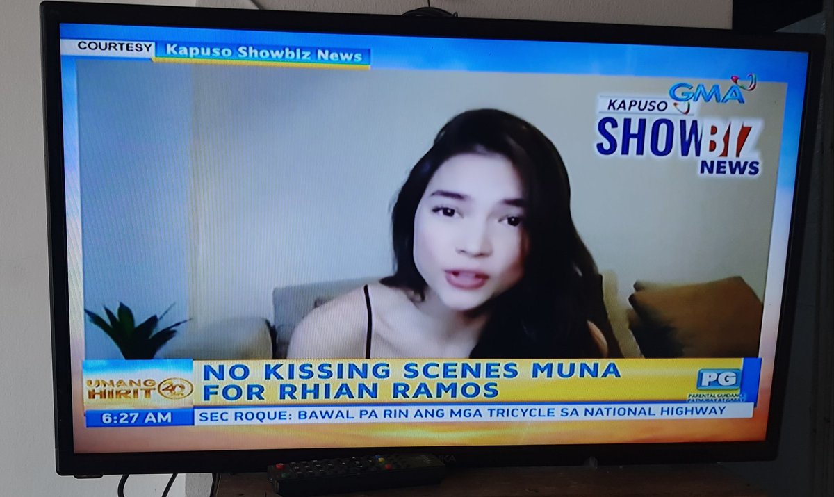 jazzonlyme's tweet photo. Ung saktong pagbukas mo ng tv idol mo na agad nakita mo sa news❤napasaya mo na nmn ang umaga q🥰 @whianwamos .#Unang Hirit nga talaga sa umaga.😍 https://t.co/79lFRkq3na