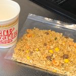 お好み焼き粉がなくても作れる!？カップヌードルで作るお好み焼きの作り方!