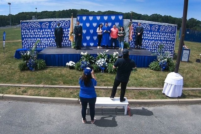 Humbled to honor the resilient Class of 2020 #1Down5ToGo 
#RamStrong #InItTogether - N.J. high school starts in-person graduation ceremony that will span 6 days  nj.com/coronavirus/20…