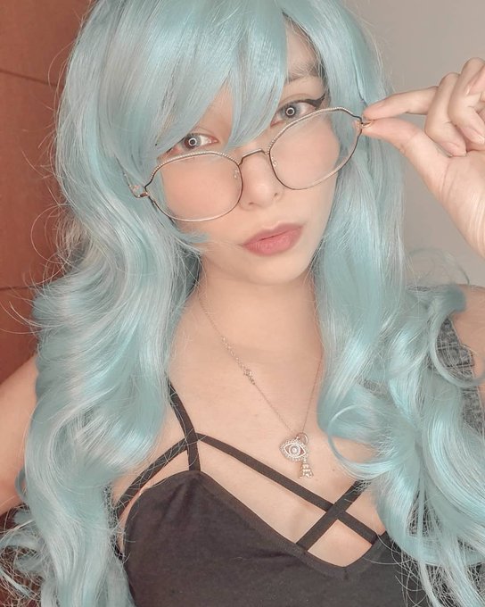 Recuerda que el stream empieza a las 9 pm y termina hasta la madrugada ? https://t.co/OM2qOsHO4j https://t