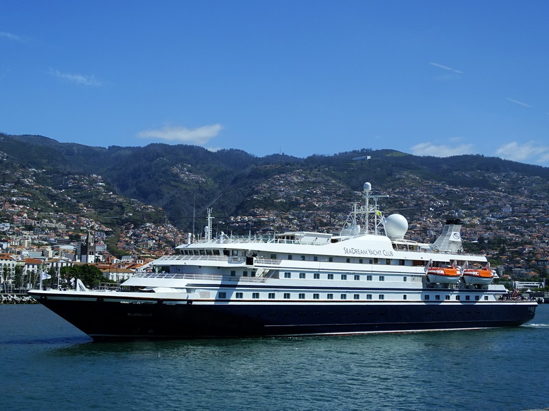 CruiseIndustry's tweet photo. SeaDream Doubles Norway Capacity Due to Demand https://t.co/vS9nVR4GLG https://t.co/QIzn8MWTuE