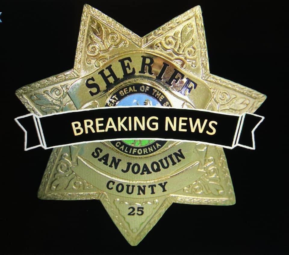 A suspicious package is taped to front doors of Stockton courthouse. Stockton PD is sending their Explosive Ordnance Disposal team.  The courthouse has been evacuated. We believe the package has an anti-law enforcement message on it. Please stay out of the area for your safety.￼