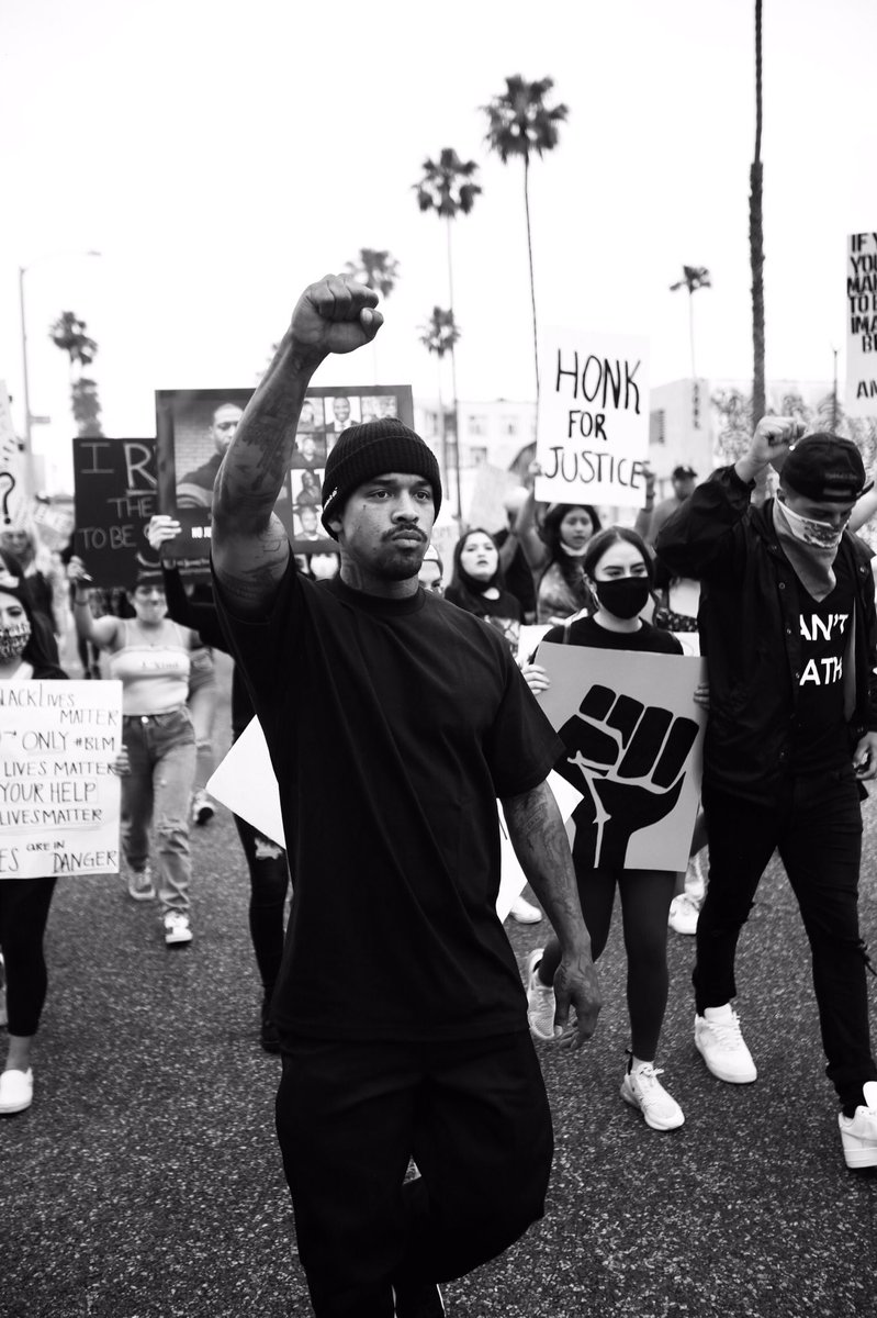 coachalyssarazo's tweet photo. Photos from todayโs peaceful protest in Oceanside #BlackLivesMatter #BLM #oceansideprotest #GeorgeFloydProtests #CaliforniaProtests https://t.co/AXkMgqHRdQ