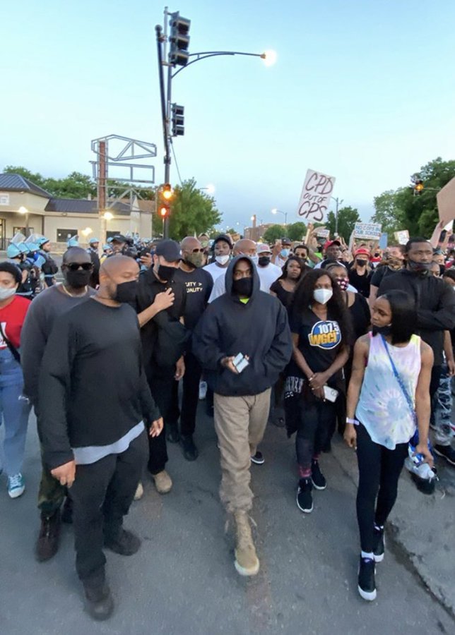 View image on Twitter