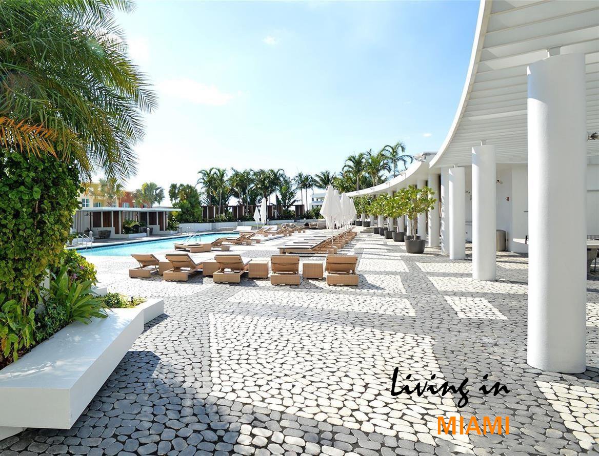 RealtorMatheus's tweet image. Live in luxury at the sought after Paramount Bay condo in a spacious flow through corner apartment with 3 beds and 3 full baths, 2 balconies with a great floor plan and beautiful water views. 2 Assigned Parking Spaces. $5,500/M.
#RealEstate #rent 
#realty
#Miami