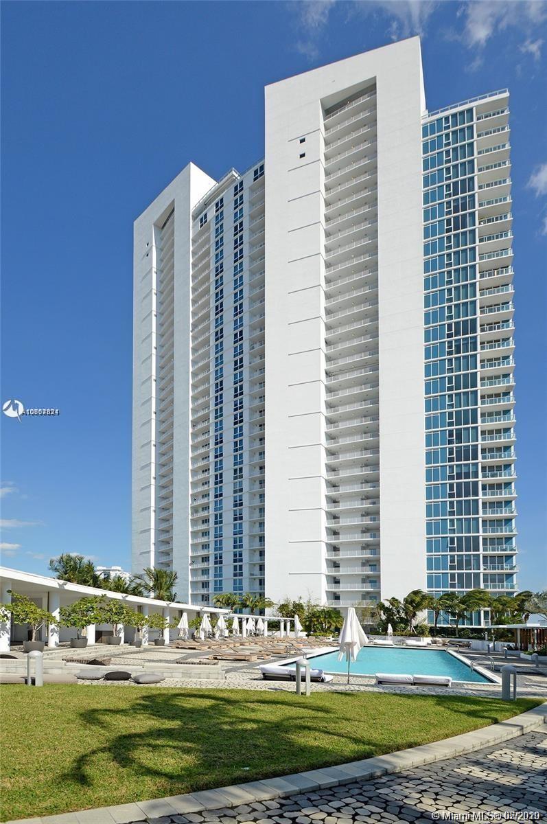 RealtorMatheus's tweet image. Live in luxury at the sought after Paramount Bay condo in a spacious flow through corner apartment with 3 beds and 3 full baths, 2 balconies with a great floor plan and beautiful water views. 2 Assigned Parking Spaces. $5,500/M.
#RealEstate #rent 
#realty
#Miami