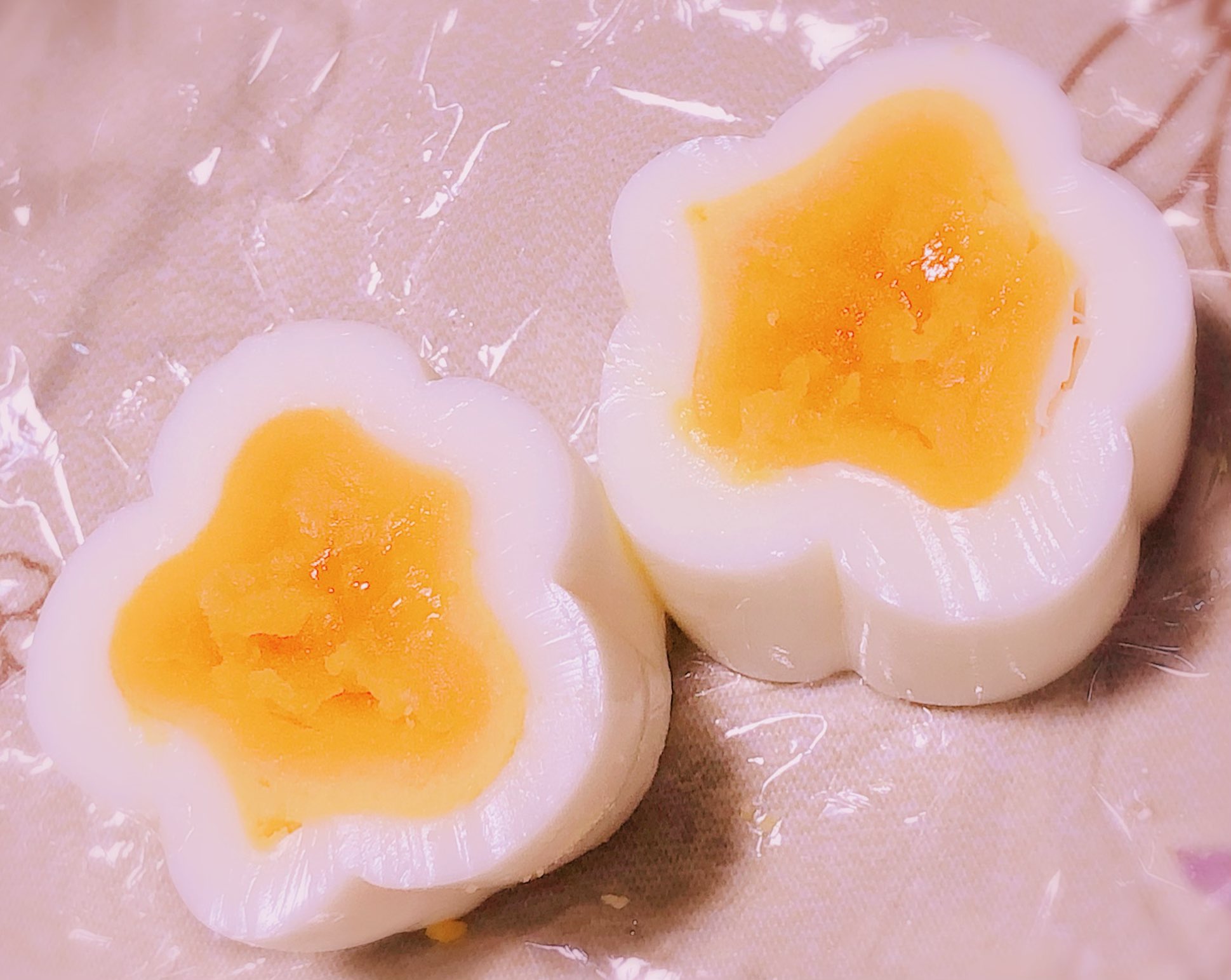 花緒 初めて花の形のゆで卵作りました 中々上手くいかない 卵買ってきて練習しよう ゆで卵 花形 料理 料理記録