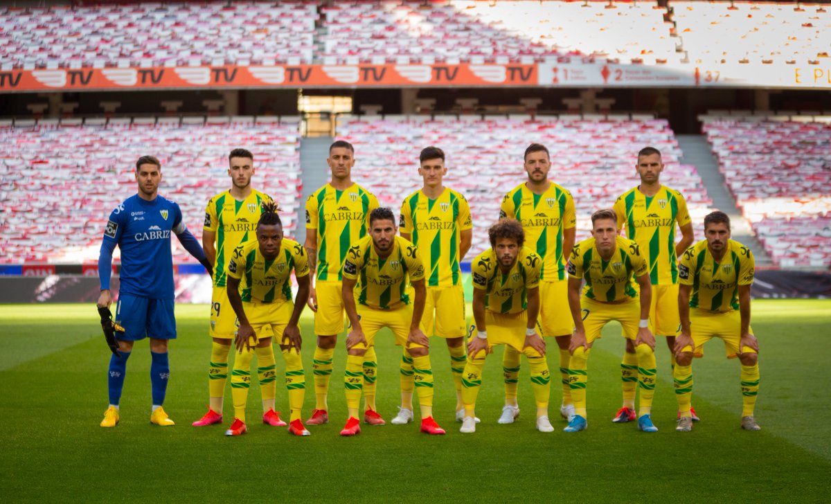 CDTondela1933's tweet photo. Bom dia auriverdes!
Espreita as📸 do jogo de ontem. 
Sofreste muito em casa? 😅

#juntos #orgulhobeirão https://t.co/xn8cOgxSNM
