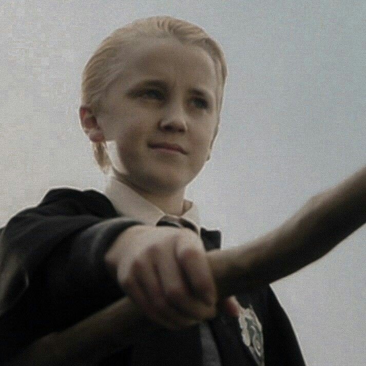 ᴀᴇʟɪɴ ɢᴀʟᴀᴛʜʏɴɪᴜꜱ tweet media