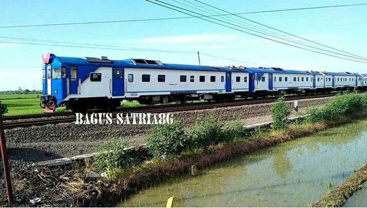 MuhammadSatry12's tweet photo. KLB Inspeksi Safari Ramadhan Relasi Semarang-Tegal PP rangkaian Kedungsepur
File: 19 Mei 2020

#fotosepur https://t.co/UZKYH4pynA