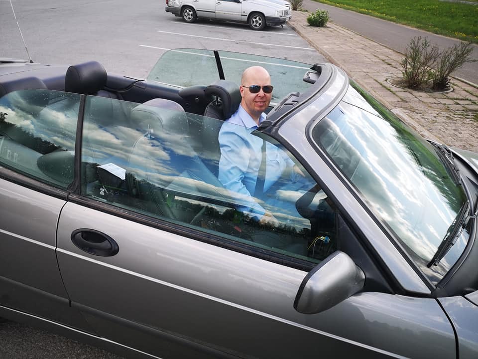 Finally! After three months the very first non-virtual farm visits. We started a new calf barn project in middle Finland.
#farmvisit #dairyfarming #robotbarn #dairyhappiness