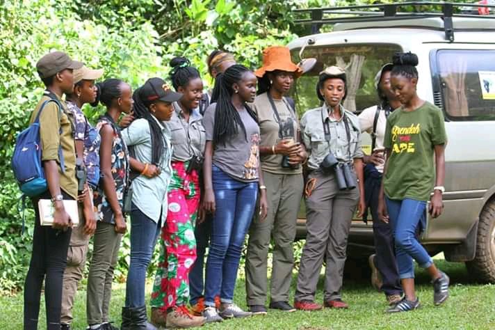 brendah_ape's tweet image. To the #blackwomenwhobird, let's keep it moving and learning from one another. Everyday is a learning day.  #BirdingWhileBlack #birding
