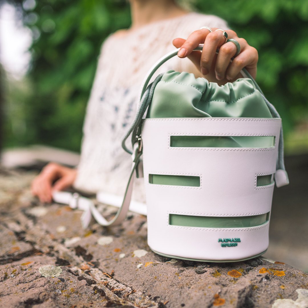 Matmazel’de yeni sezon el ve omuz çantalarında %50 indirim fırsatı şimdi Matmazel mağazalarında ve Matmazel.com’da! 💚 #Matmazel #MatmazelÇanta