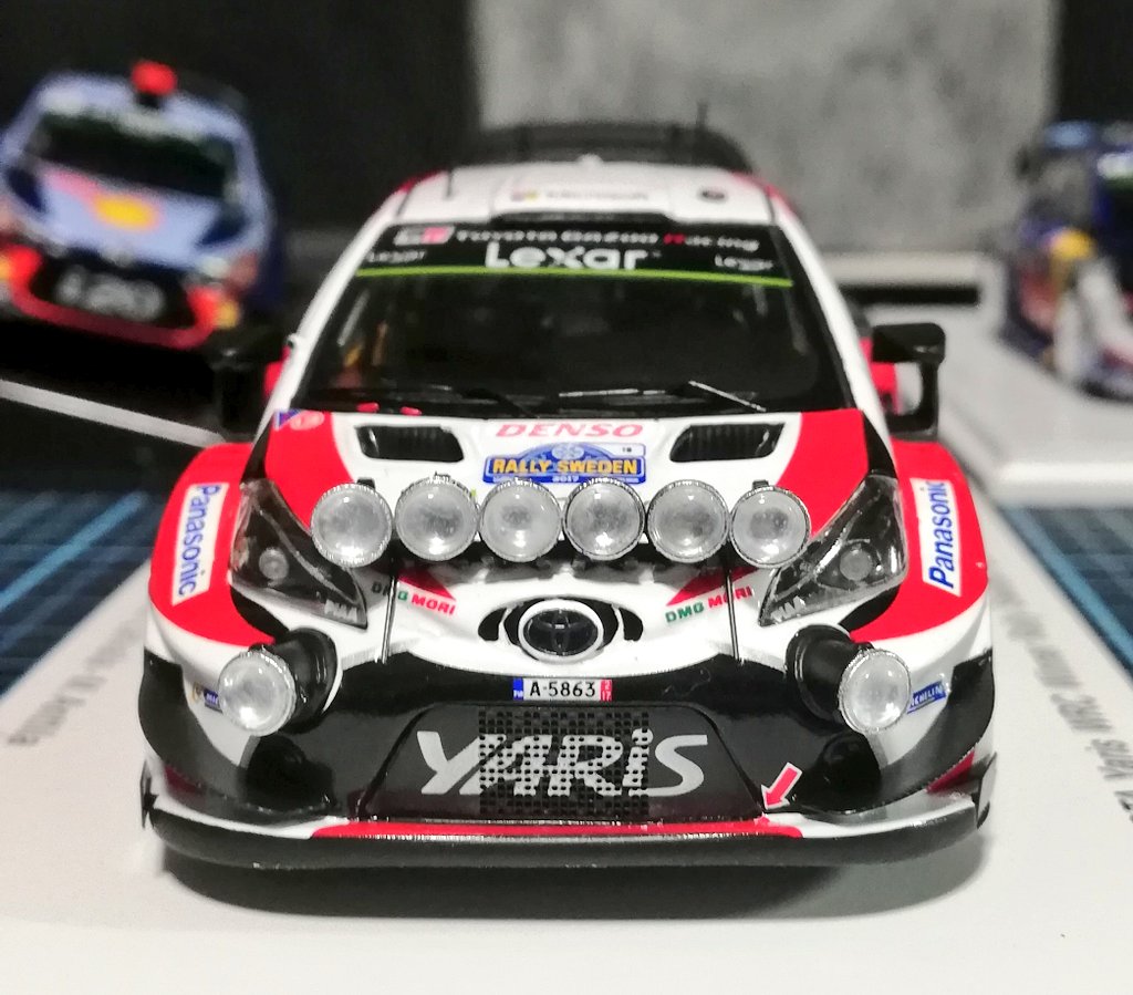 Mako555 やっぱりラリーカーはライトポッド付いてる状態がカッコいいですよね 特に丸いのがいっぱい付いてるのが至高 ヒュンダイはポッド付き持ってない スパークから出れば買うんだけど Wrcjp