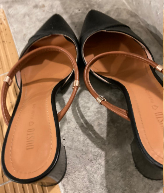 最後選擇射這雙...味道很好.尖頭就是爽.懂的會懂..對嗎?  #扫楼 #恋足 #打胶  #原味 #射鞋 #Cumshoes #Cumflats https://t.co/Tt1D5VA4jH<a href="/tag/%E6%89%AB%E6%A5%BC"class="tags">#扫楼</a><a href="/tag/%E6%81%8B%E8%B6%B3"class="tags">#恋足</a><a href="/tag/%E6%89%93%E8%83%B6"class="tags">#打胶</a><a href="/tag/%E5%8E%9F%E5%91%B3"class="tags">#原味</a><a href="/tag/cumshoes"class="tags"><span>#cumshoes</span></a><a href="/tag/%E5%B0%84%E9%9E%8B"class="tags"><span>#射鞋</span></a><a href="/tag/cumflats"class="tags"><span>#cumflats</span></a>