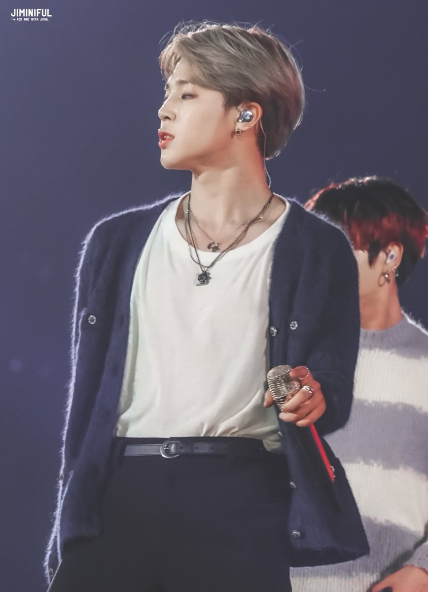 Sweaty Jimin is the hottest thing you'll ever see.. -A thread