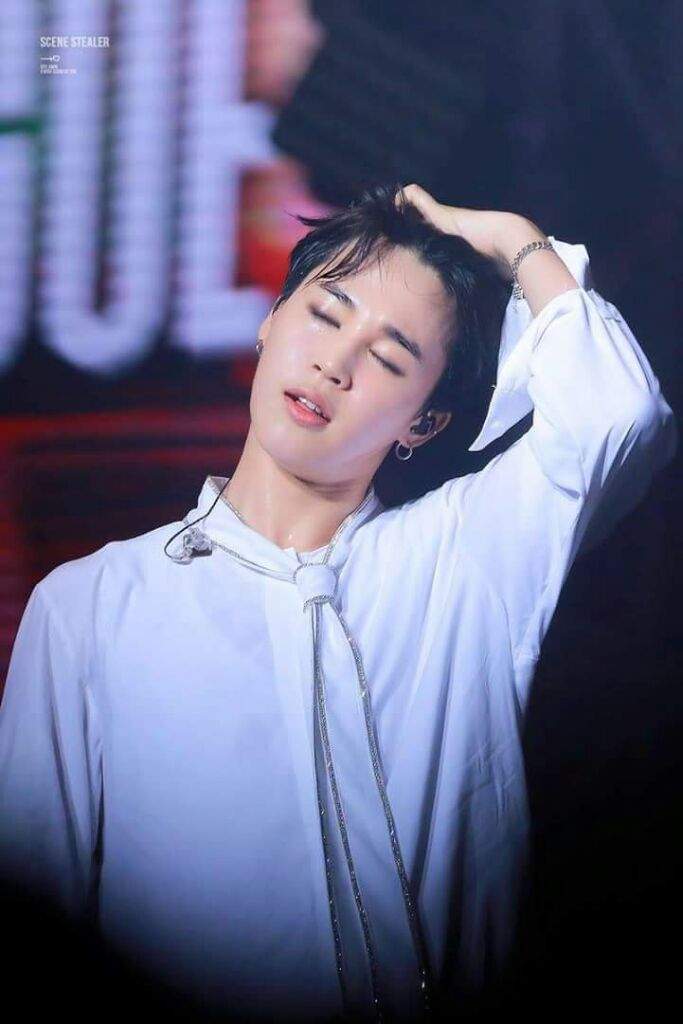Sweaty Jimin is the hottest thing you'll ever see.. -A thread