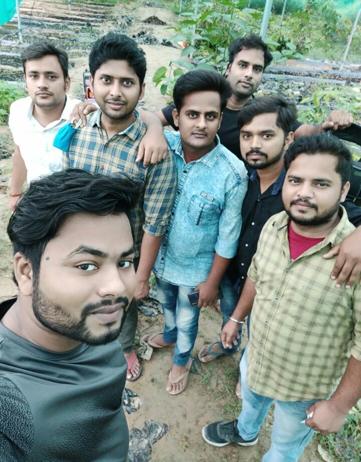 Dhananj48974380's tweet photo. Earth is like our home and we must make efforts to keep it clean and green.@yogeshrai56 @Pramod_Kumar08 @Avadeshmaurya1 @ShakirH40522350 @anuadbst @ERYASIRSHAIKH @amitrec19 #iCommit #WorldEnvironmentDay #EnvironmentDay2020 https://t.co/IHTPfxUnBU