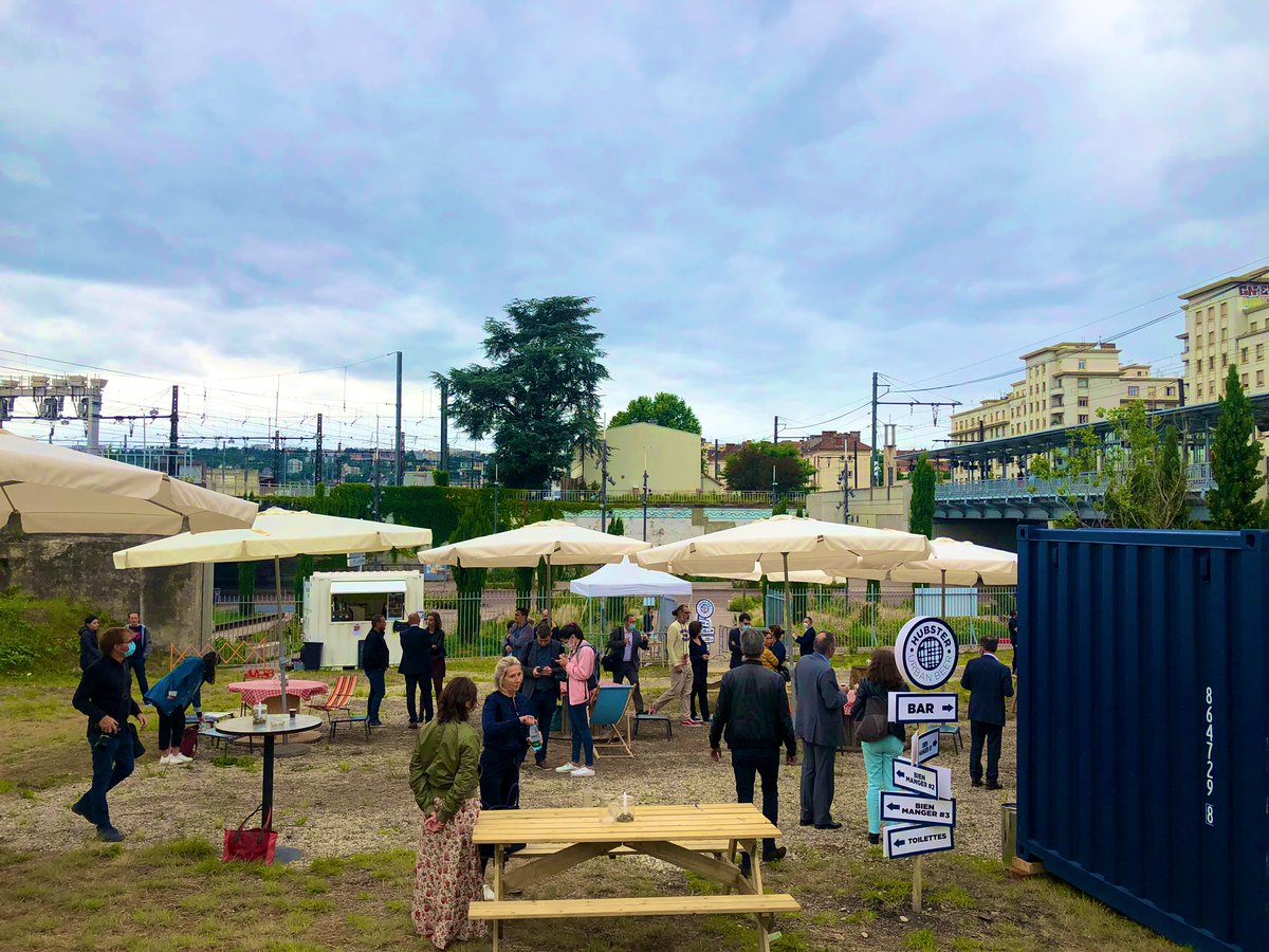 David Kimelfeld (@davidkimelfeld) on Twitter photo Quelle joie d’inaugurer #Territoires à l’issue de la crise que nous venons de traverser ! Ce nouveau lieu de vie situé à Jean Macé proposera des activités innovantes autour de la culture, la gastronomie... jusqu’au 31 octobre prochain. Merci <a href="/SNCFimmobilier/">SNCF Immobilier</a> #UrbanismeTransitoire Quelle joie d’inaugurer #Territoires à l’issue de la crise que nous venons de traverser ! Ce nouveau lieu de vie situé à Jean Macé proposera des activités innovantes autour de la culture, la gastronomie... jusqu’au 31 octobre prochain. Merci <a href="/SNCFimmobilier/">SNCF Immobilier</a> #UrbanismeTransitoire