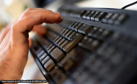 Politiko_Ph's tweet image. Biden, Trump campaigns targeted by foreign hackers: Google
politics.com.ph/biden-trump-ca…
#PolitikoGlobal
#Google
#ForeignHackers
@realDonaldTrump
@JoeBiden
@AFP