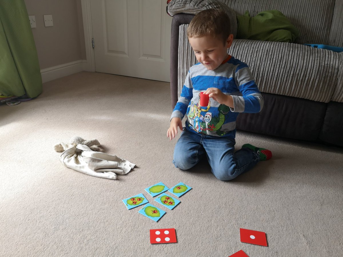 kirstsimo's tweet photo. @WonderfulWrens Yesterday Noah sent a picture to his true love lilly. Noah wrote his name all by himself. We also did number and matching games. https://t.co/ayQ0vjPbFK