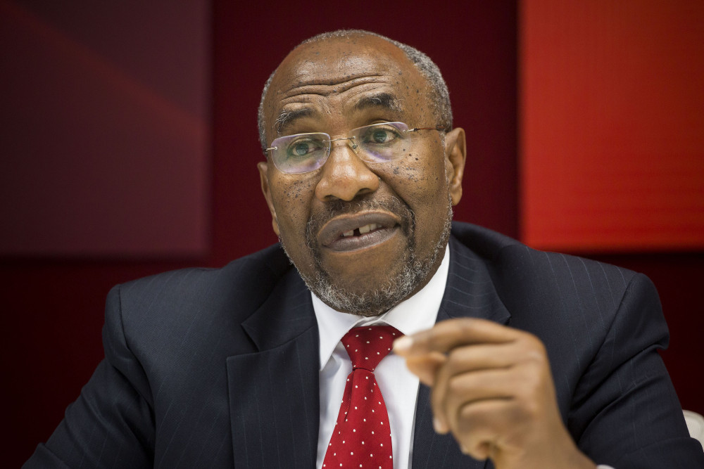 nbstv's tweet photo. Prime Minister of Uganda @RuhakanaR has decided to go into self-isolation after some of his contacts tested positive for #COVID19. 

Prime Minister says his result is negative, however, he has taken this decision as a health recommended measure. 

#NBSUpdates #StaySafeUG https://t.co/jwm8xsuAVm