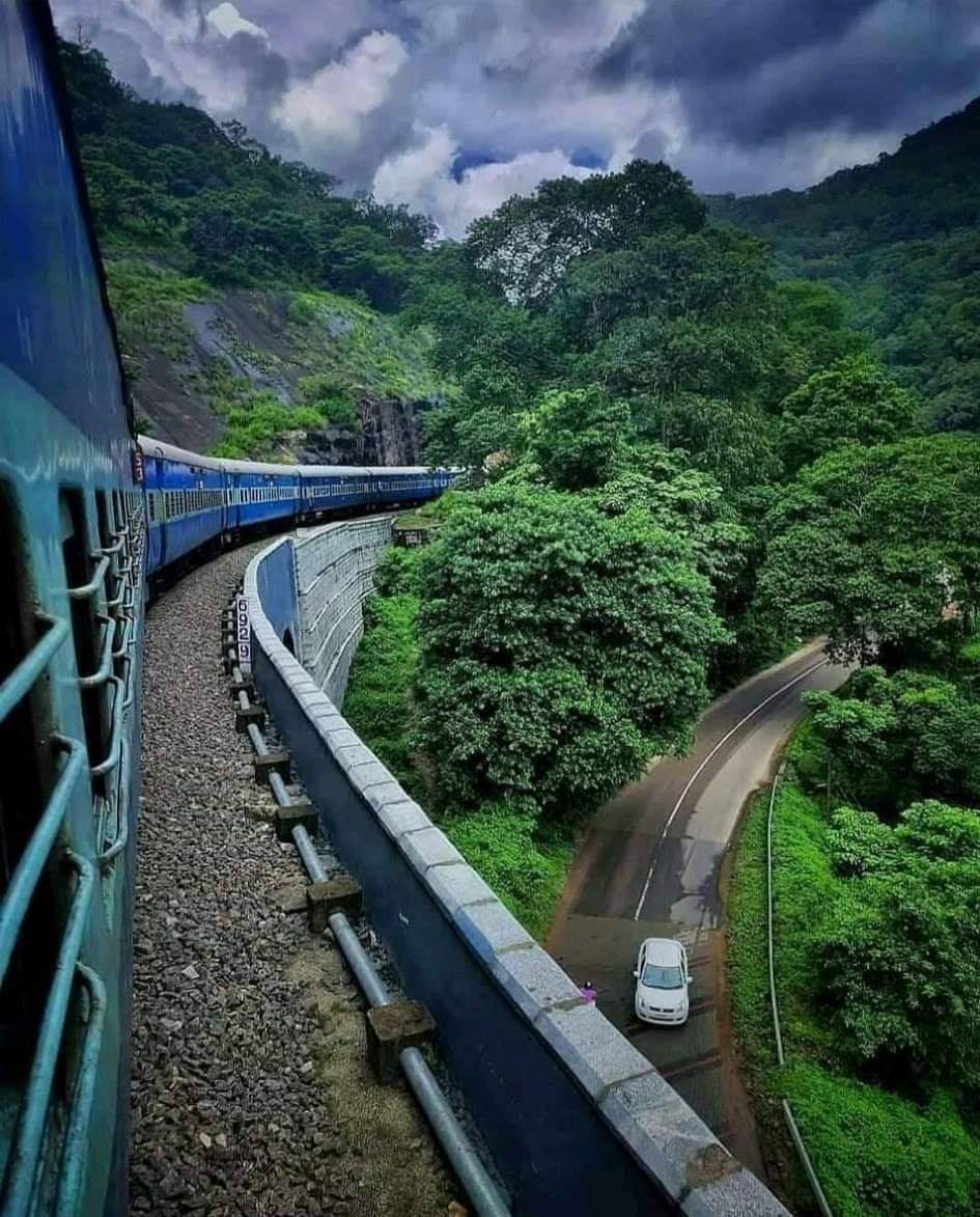Tanjorerailway's tweet photo. #WorldEnvironmentDay2020 

Its our duty to save environment's beauty. https://t.co/7fjh3Xaq8N