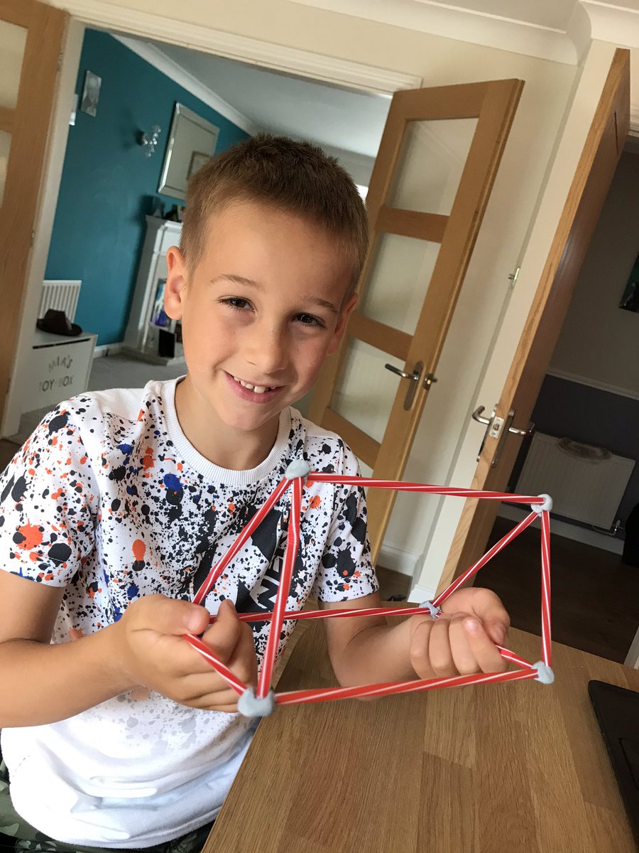 simon_sig's tweet photo. @Stukeley2016 Jesse’s 3D triangular prism. https://t.co/Sv4VByNwK0