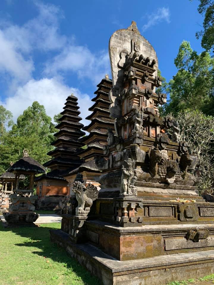 WalkInSriLanka's tweet photo. Hi all, 
I would like to invite you all to the newest platform that is dedicated only to travel enthusiasts.
Let's make the community and share our experiences together. Also, help world travel and tourism industry affected by COVID-19 pandemic
https://t.co/jMj3v3jArk https://t.co/5OZ4fO0Vlq