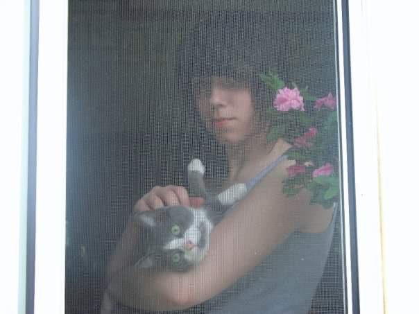 I know that important work is happening on Twitter right now, and I’m not attempting to overshadow it, but <a href="/jvn/">Jonathan Van Ness</a> please look at the uncanny resemblance of your recent shoot with <a href="/NewYorker/">The New Yorker</a> and my photo by my sister of TJ and I circa 2008/2009. PS - I’m also a hairstylist. 😎🐱