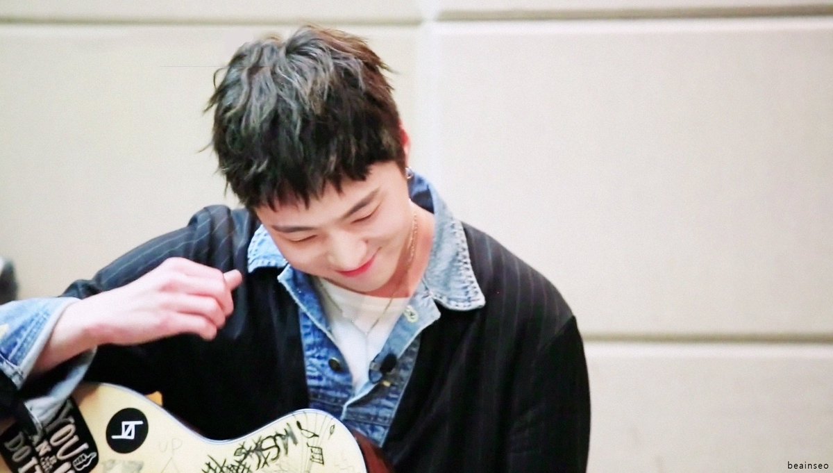 beainseo's tweet photo. 💙💙💙💙#위너 #강승윤 https://t.co/vYO4rc81HK