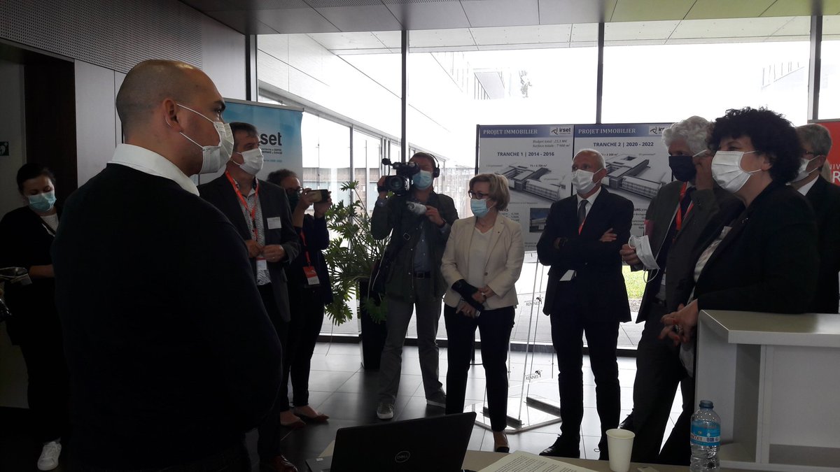 EHESP's tweet photo. Avec Madame la Ministre @VidalFrederique et aux côtés de @UnivRennes1 @irset_fr @Inserm Laurent Chambaud, dir #EHESP, Philippe Quenel, dir #LERES, @PascalCrepey et Pr Olivier Grimaud reviennent sur les travaux de recherche et les études pluridisciplinaires menés sur le #covid19 https://t.co/ZP3l6PaEtQ