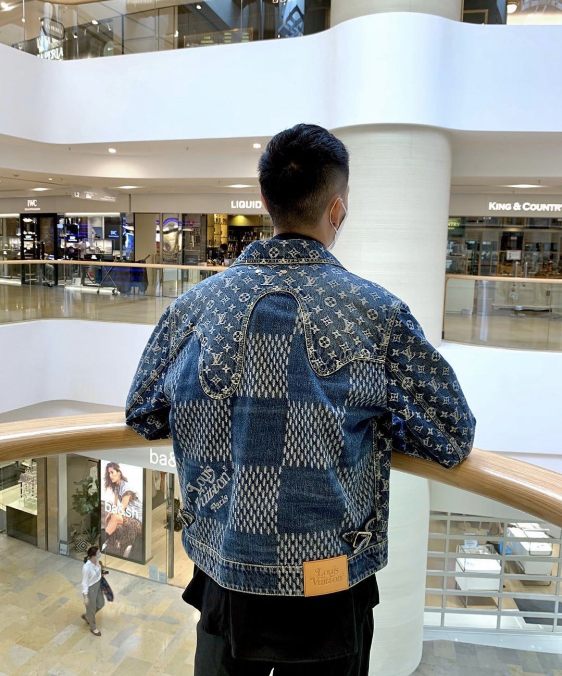 LOUISVUITTON ルイヴィトン NIGO デニムジャケット