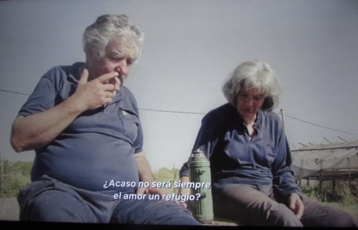 PalabrasdePepe's tweet photo. ❤️ “¿Acaso no será siempre el amor un refugio?”. #Mujica https://t.co/tONWRwI4fJ