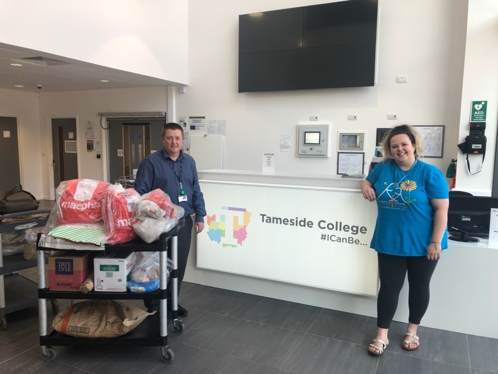 Delighted to help 140 families &amp; children with life threatening illnesses 'shielding' at home. Bakery dept have donated bakery ing. such as flour, sugar and icing sugar to <a href="/ReubensRetreat/">Reuben's Retreat</a> to keep them occupied during this difficult time. Well done team! #ICanBe <a href="/newsintameside/">Tameside Reporter</a>