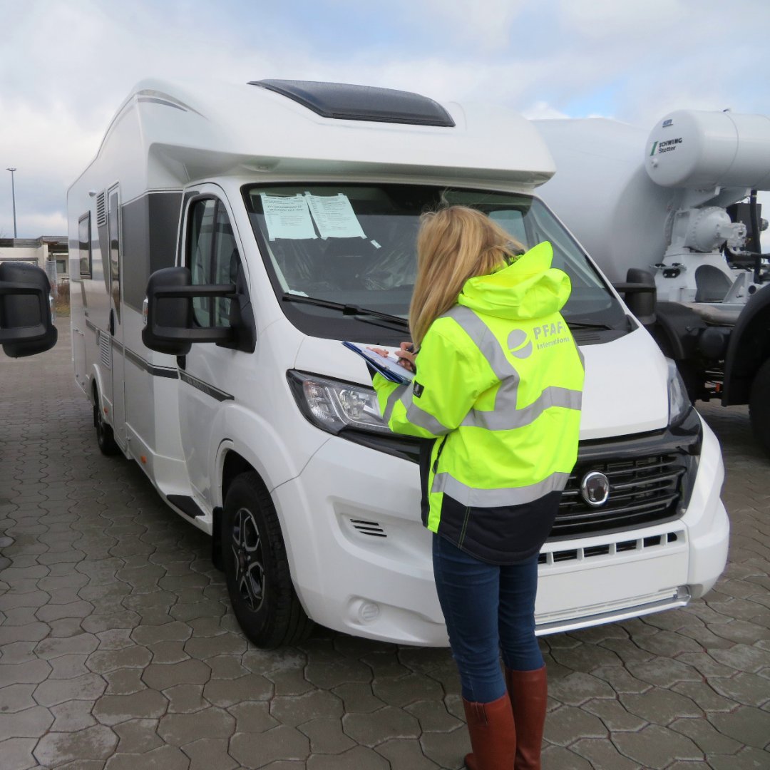 pfafflogistik's tweet photo. #Fahrzeugtransporte wie #Wohnmobile &amp; #Caravans zählen ebenso zu unserer Kernkompetenz. International 🛳⚓🚐 
anfrage@pfafflogistik.de - welche Tour dürfen wir für Sie übernehmen?
#Transport #Logistik #vehicletransport https://t.co/XeNb63S6fQ
