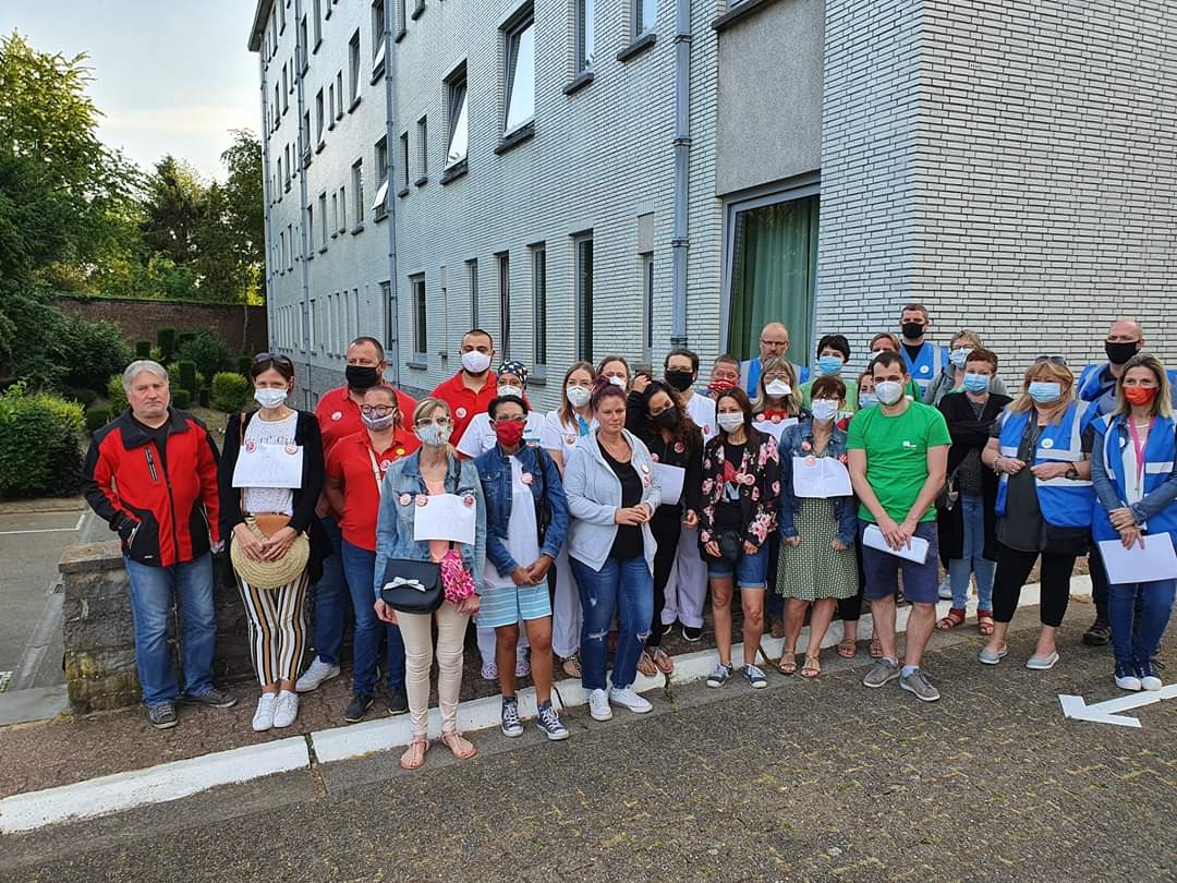 CGSP_admicentre's tweet photo. Action du 03 juin 2020 à Binche devant le Home J. MERTENS. https://t.co/H5NWVhlxqj