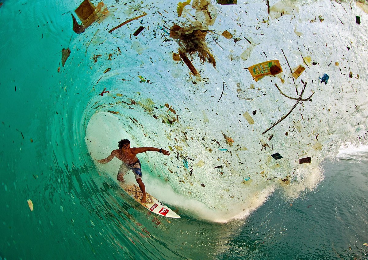 LewisPugh's tweet image. Earth is our home. It’s time to clean up.  #WorldEnvironmentDay