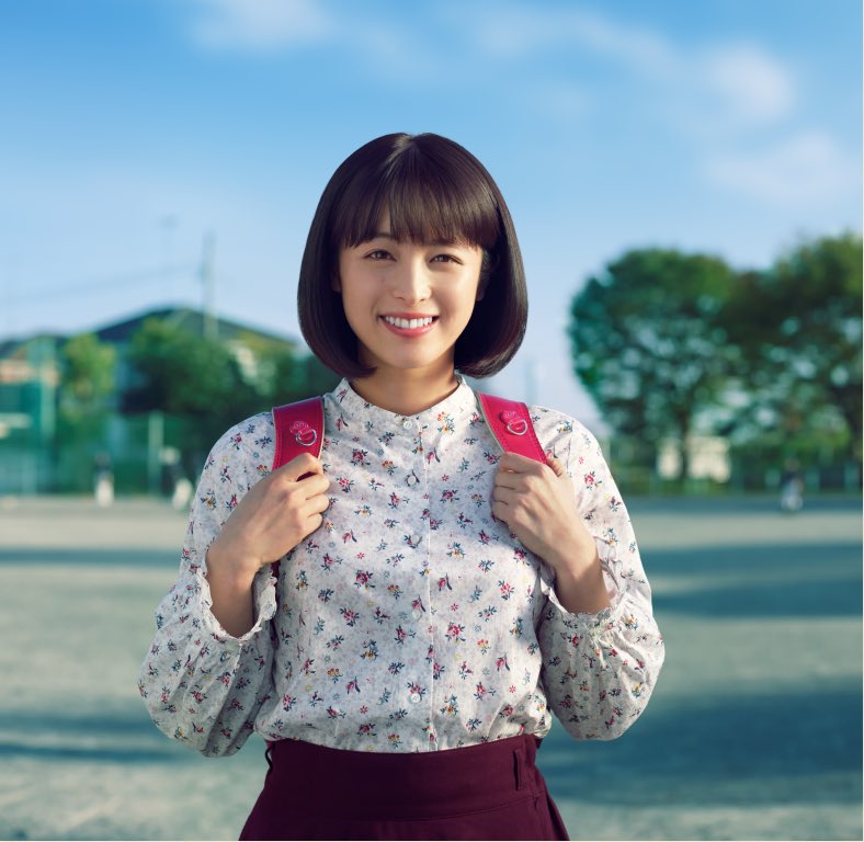 あられしゃん 生田斗真の嫁の清野菜名男ウケの塊すぎる この手の顔は低スペからハイスペまで満遍なくモテるよね 我々は決して目指そうとしない系統だけど こっち系に寄せて整形した方がいいんじゃない と思うけどこの顔は整形でなれない絶対