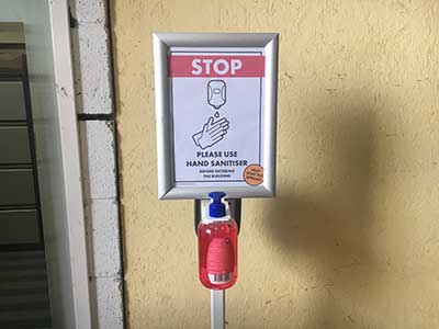 Next day delivery on our covid 19 sanitizer stations
safetyplatforms.co.uk/product/constr…