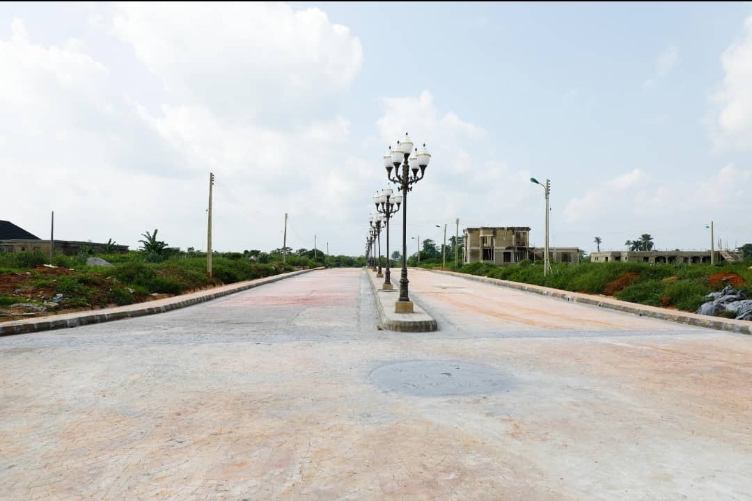 Dayọ̀ Ajíbádé tweet media