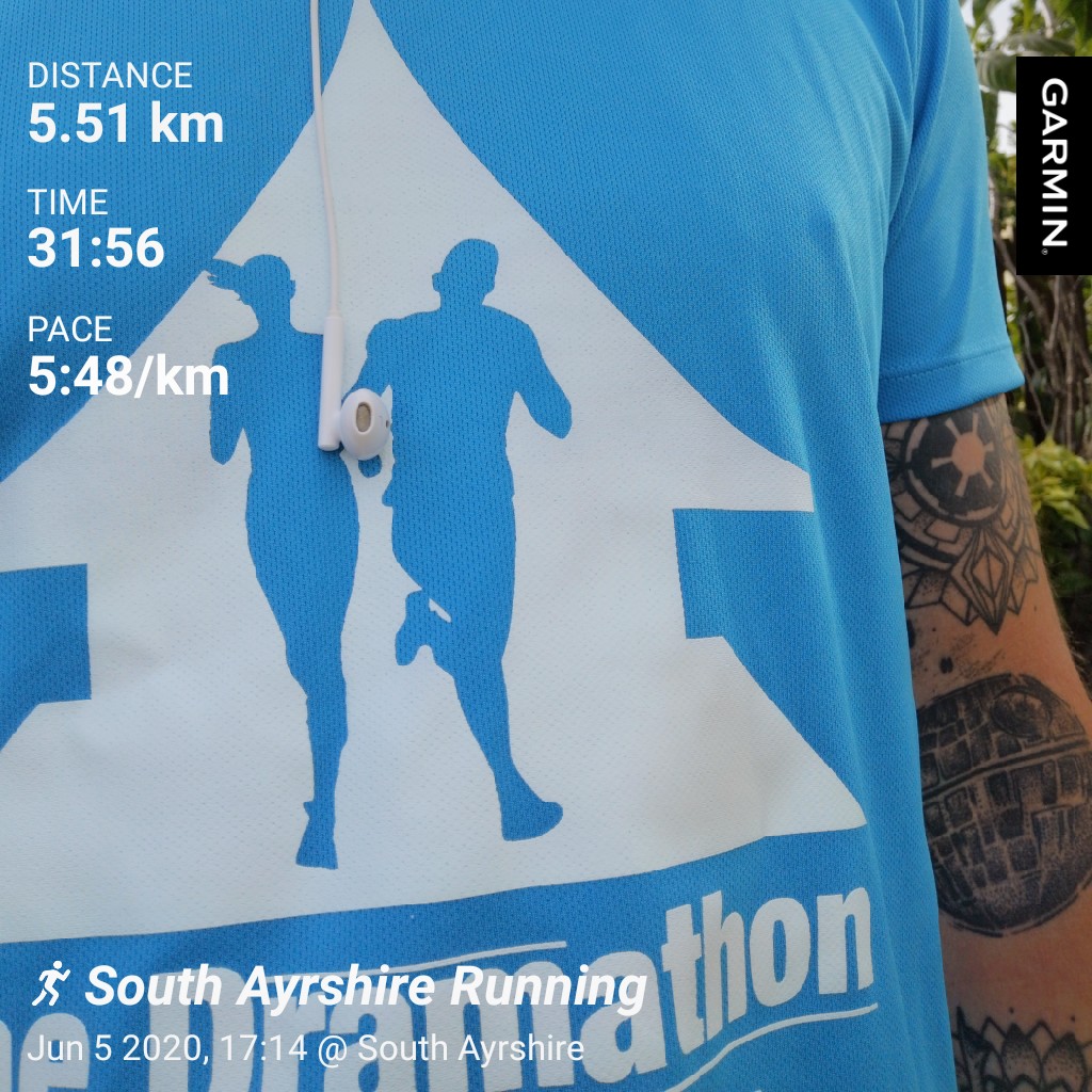 Beerdo_El's tweet photo. Bit of a gusty run tonight but glad to get it done π¬οΈ #reebok #foreverfloatride #Loopapalooza #simpleminds #empiresanddance https://t.co/NtwtOrs8dO