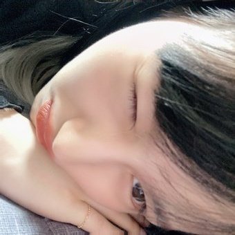 yoohcat's tweet photo. ela. https://t.co/N8ZuLbMF7Z