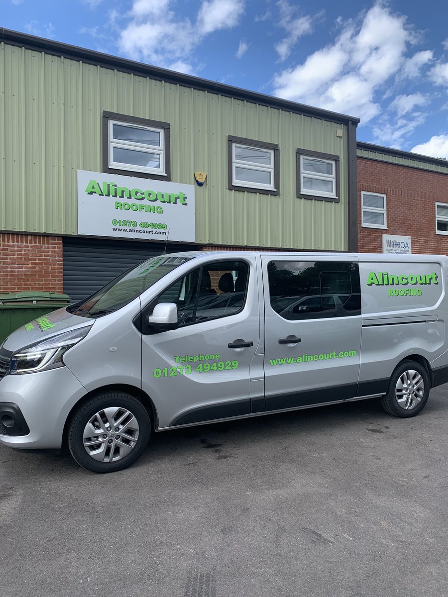 alincourtuk's tweet photo. New crew van ready for work! #roofingthesoutheast https://t.co/IiEjHFc7tm