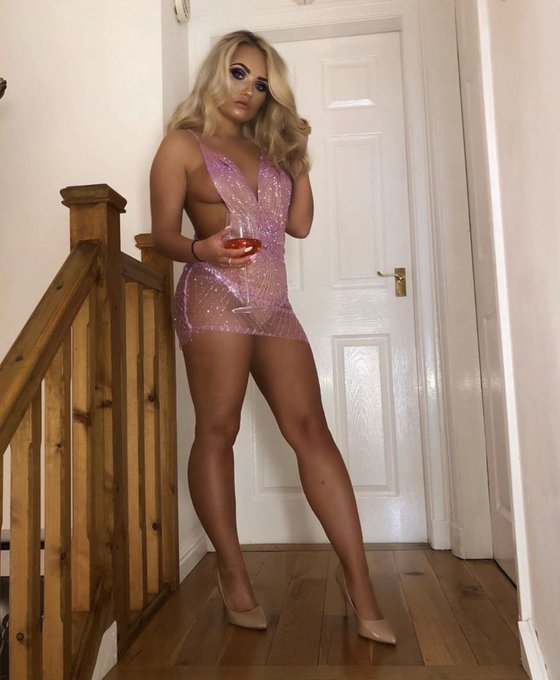 Watch clara's leaked NSFW photo on TwXstars