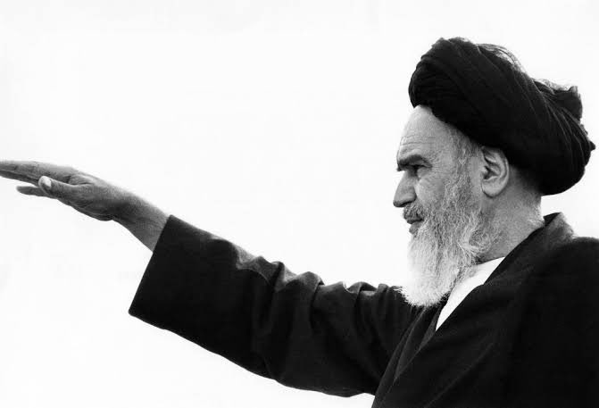 JafryAffan's tweet photo. “Keep the Karbala event and the Holy name of Imam Hussainع alive for by its survival, Islam will survive.”
-Imam Khomeini

#Khomeini_TheIslamicRevolutionist https://t.co/nAiUwLwXZ1