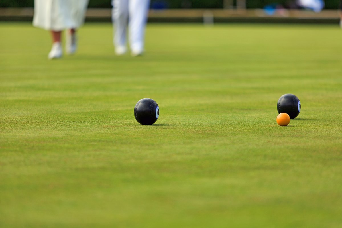 We've put together the guidance our members have published to share best practice and help support others as they prepare to welcome back participants to their activity

Our page includes advice from @BowlsEng, <a href="/STA_HQ/">STA</a>, <a href="/CroquetEngland/">Croquet England</a> &amp; more

➡️ sportandrecreation.org.uk/news/covid-19/…