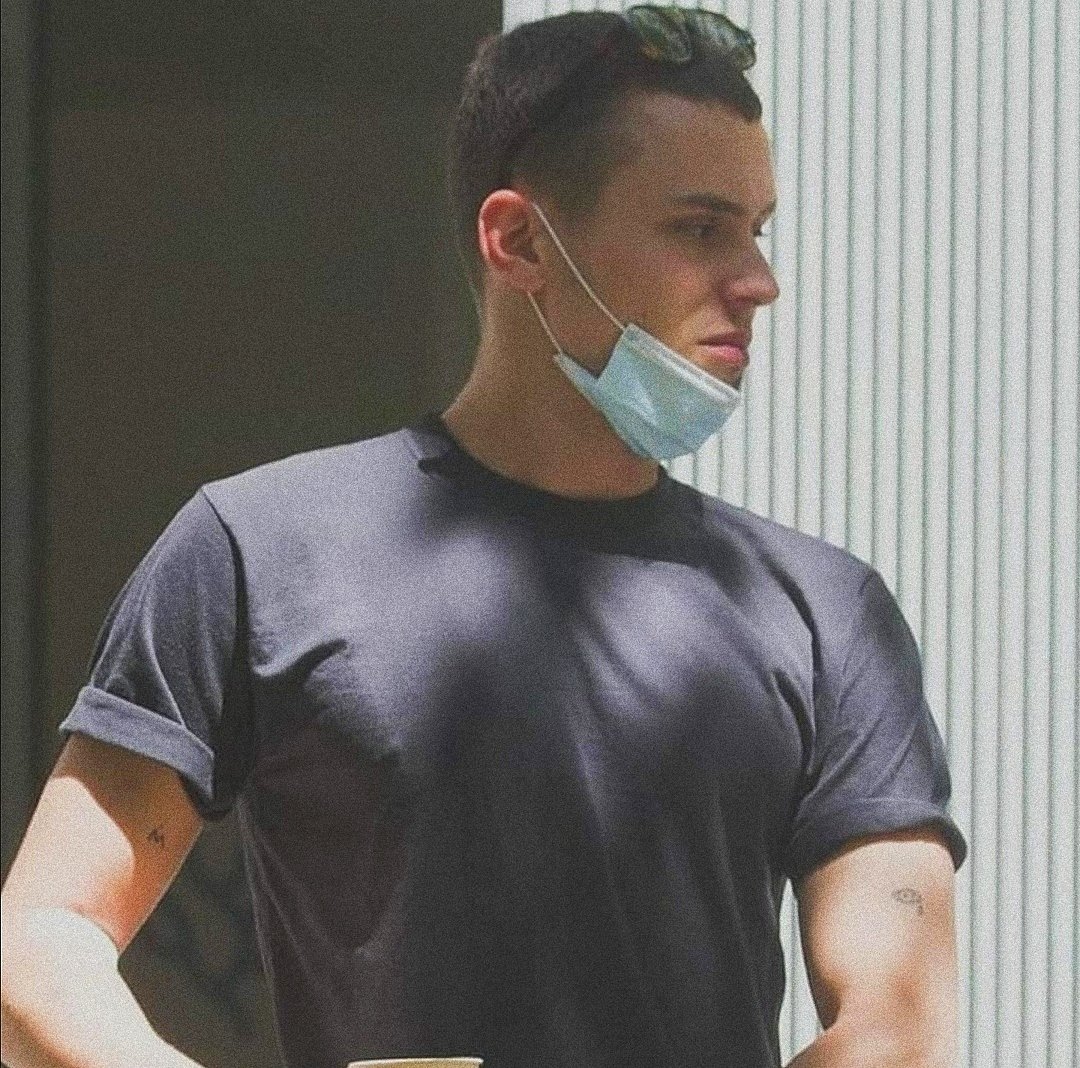 Aron Piper (@Aronpipeer) / Posts / X