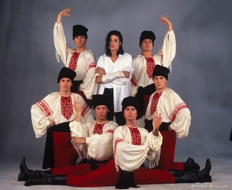 EZwEU_bWoAIdpOj?format=jpg&name=900x900